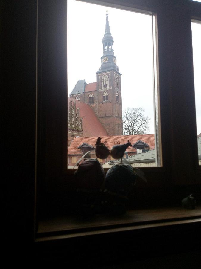Appartamento Im Kurfuerstlichen Zollamt Tangermünde Esterno foto